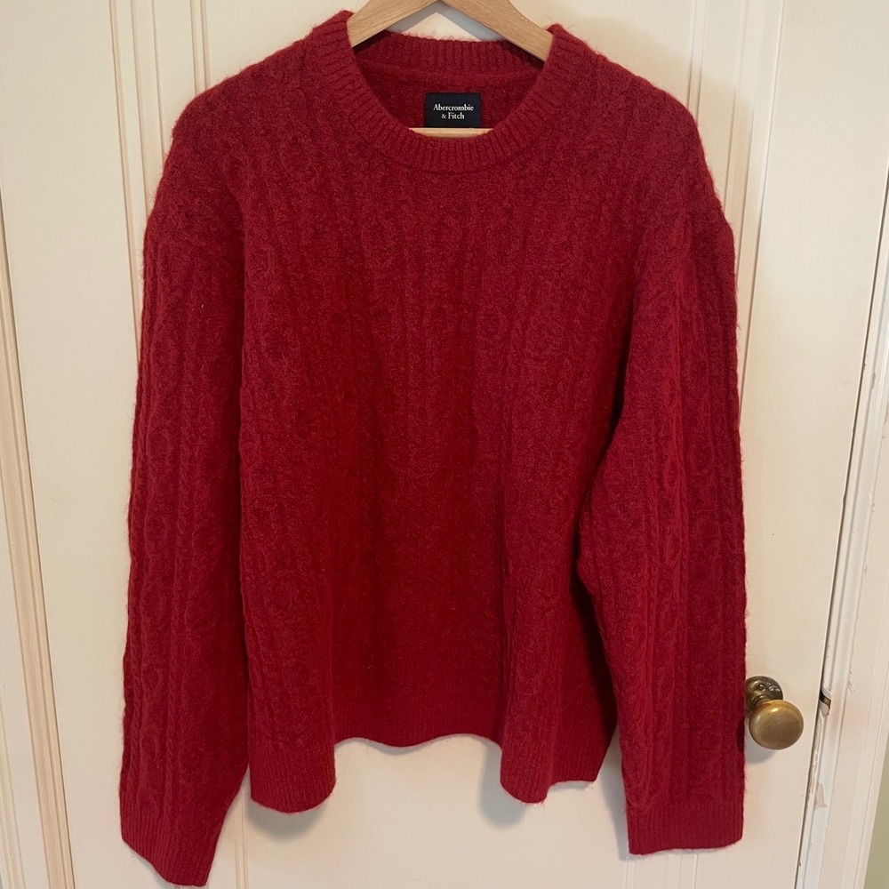 Abercrombie Cable Knit Sweater Medium Red